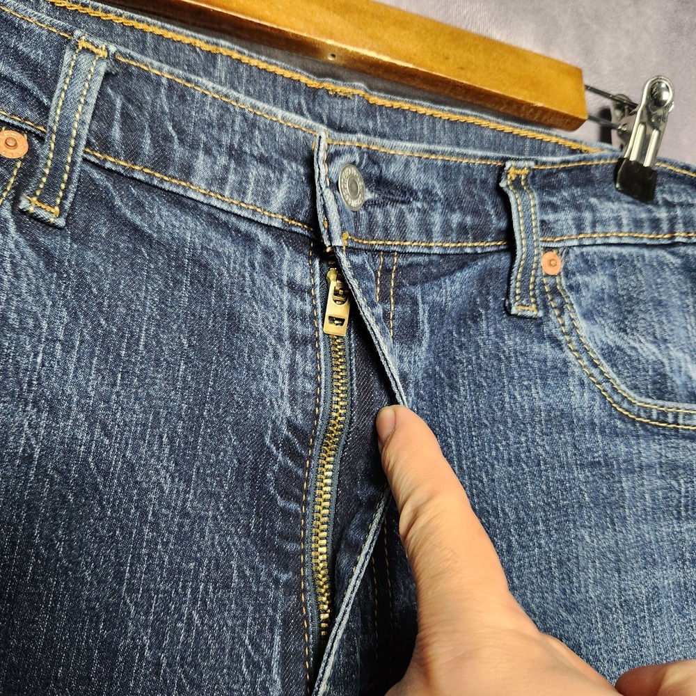 Levis 502 Regular Taper Mens Jeans size 36 38x32 Dark Wash Blue Stretch - Picture 7 of 16